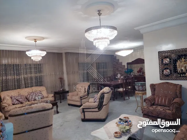 320m2 4 Bedrooms Apartments for Sale in Amman Um Uthaiena