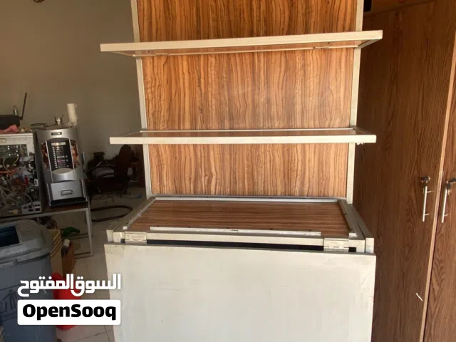 طاوله متعددة الاستخدامات