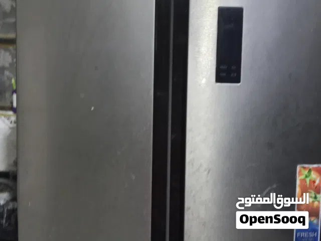 ثلاجة للبيع كبيره