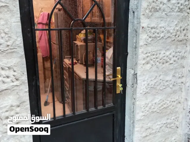 محددة سند لكافة اعمال الحداده والصيانه العامه