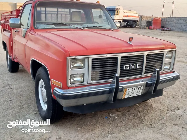 Used GMC Sierra in Basra