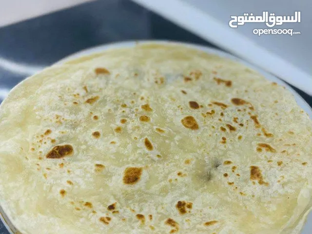 فطيره زمنيه يوجد خدمه توصيل وابيعه بكميات كبيره لأصحاب لمقهى شغل الله يبارك وحاجه ينه وصنه