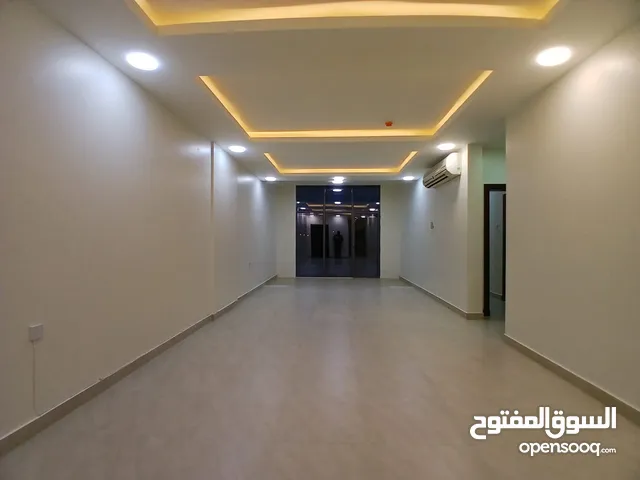 شقة للايجار شامل الكهرباء