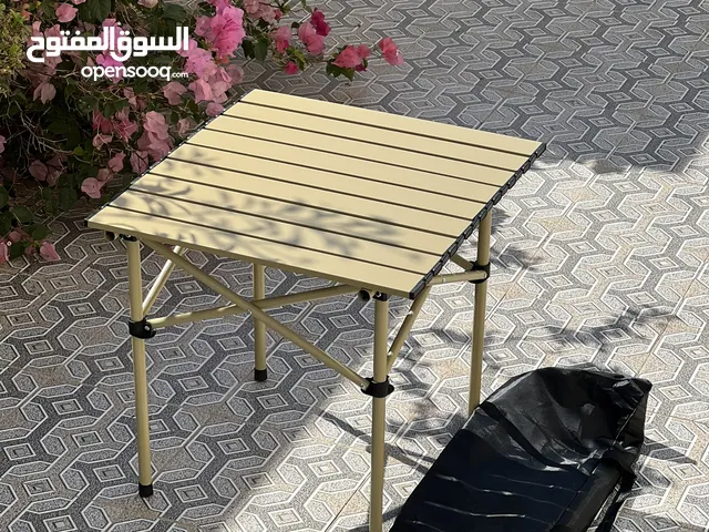 طاولة ألمنيوم قابلة للطي
