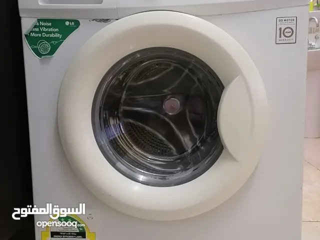 LG 7 - 8 Kg Washing Machines in Al Riyadh