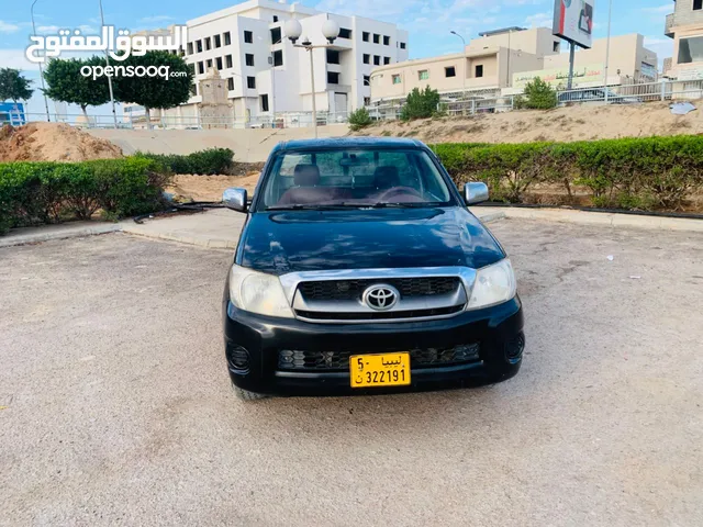 Used Toyota Hilux in Zliten