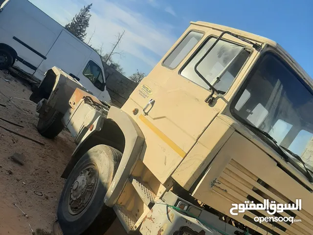 Chassis Iveco 1989 in Zawiya