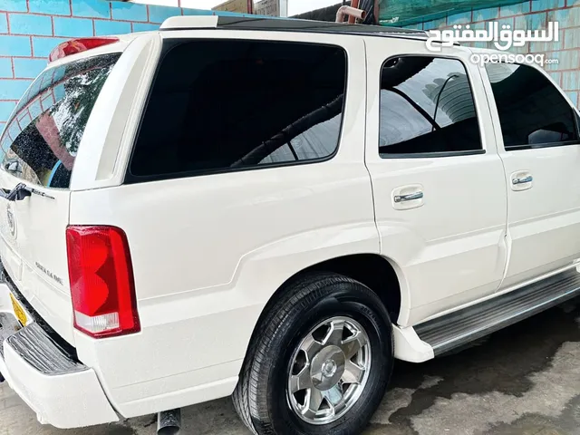 GMC Yukon 2005 in Muscat