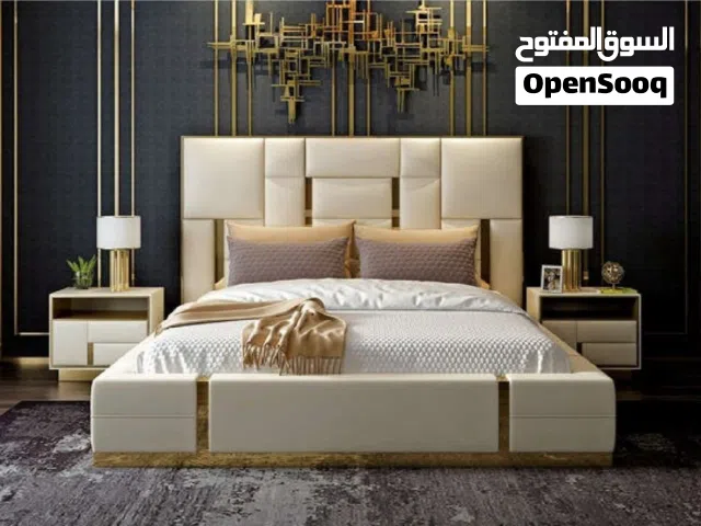 فني تركيب وفك وصيانة الأثاث المنزلي والمكتبي وتركيب الستائر بأنواعها.