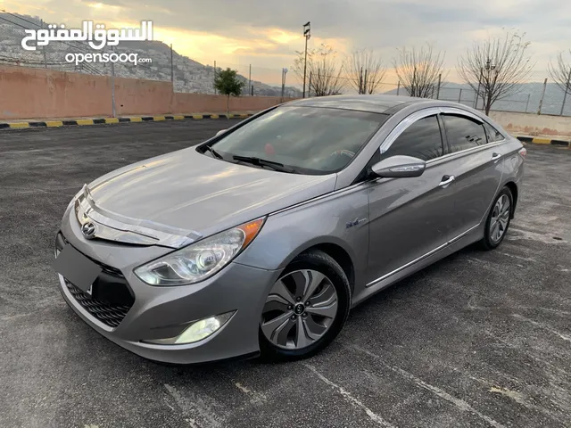 Used Hyundai Sonata in Ajloun