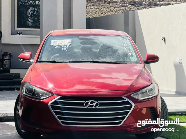 Used Hyundai Elantra in Qasr Al-Akhiar