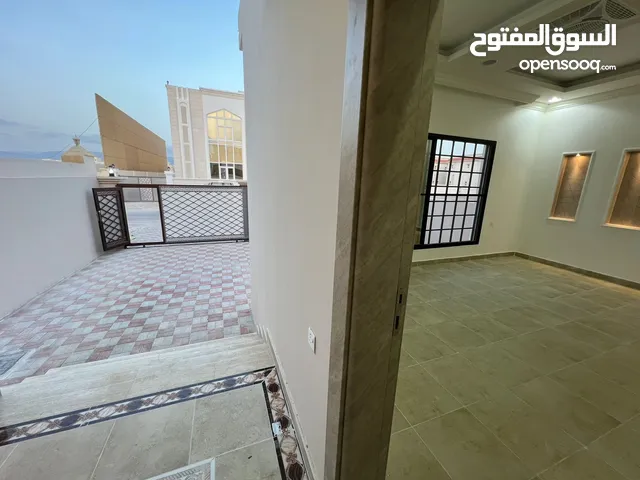 228m2 4 Bedrooms Villa for Sale in Dhofar Salala
