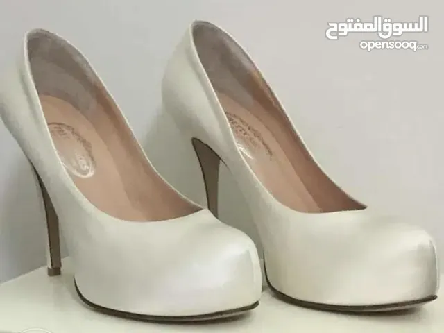Off-White custom made bridal pumps