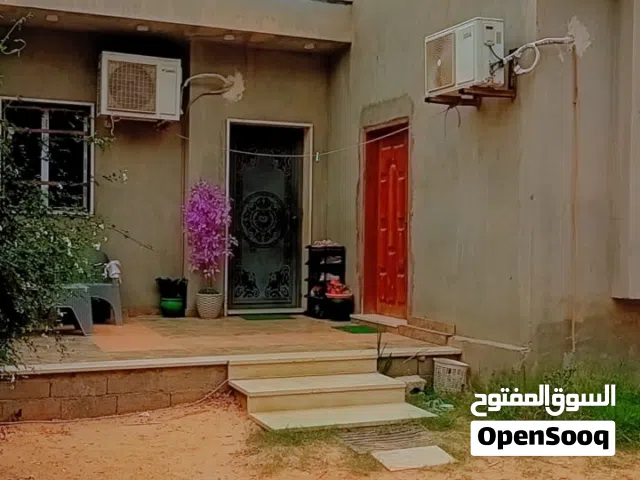110 m2 3 Bedrooms Townhouse for Sale in Tripoli Al-Bivio