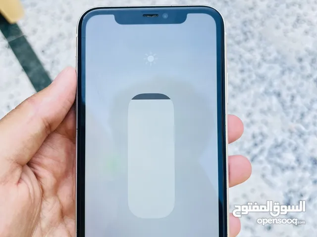 Apple iPhone 11 128 GB in Tripoli