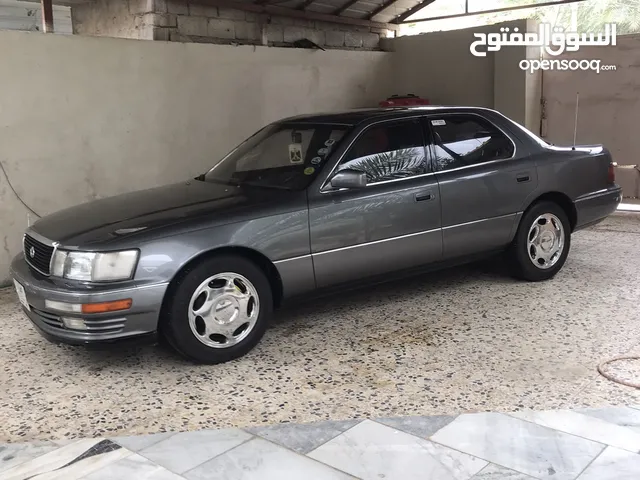 Used Lexus LS in Basra