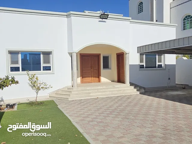 200 m2 3 Bedrooms Townhouse for Sale in Muscat Al Maabilah