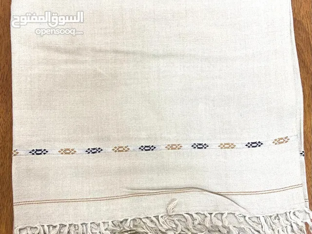 شال رجالي رمادي