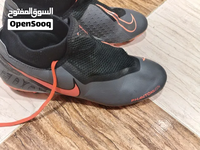 جوتي نايك أصلي للبيع