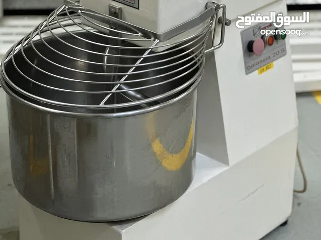 عجانة إيطالية dough mixer Italian (Zanolli)