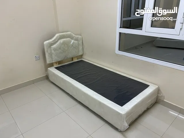 سرير راحة مستعمل للبيع العاجل