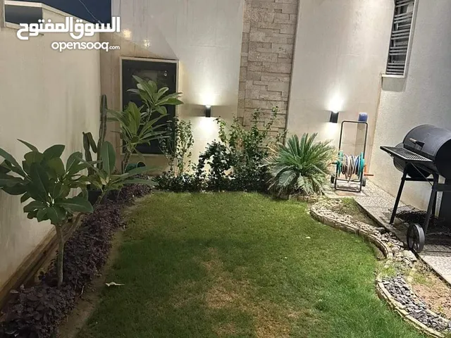 600 m2 More than 6 bedrooms Townhouse for Sale in Baghdad Yarmouk