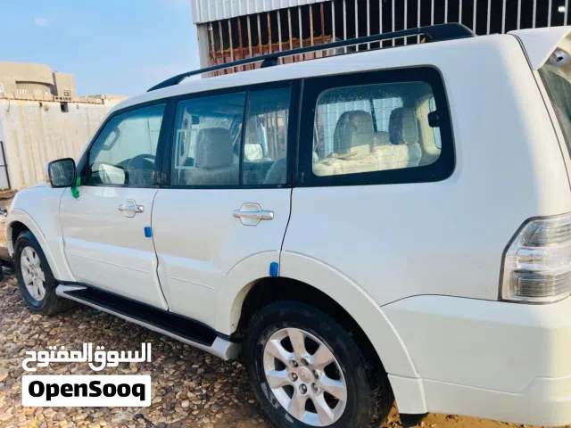 باجيروا 2016 محرك 3.5 السياره جاهزه  ماشيه 118الف حقيقي السياره مال جنايه على وضع الشركه