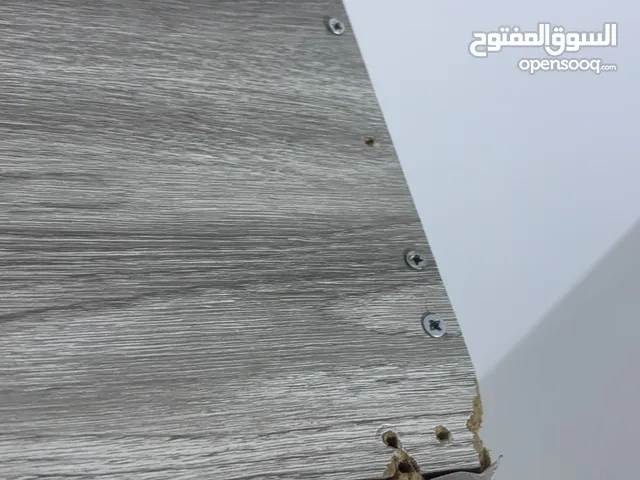 غرفه نوم مع موكيتة للبيع