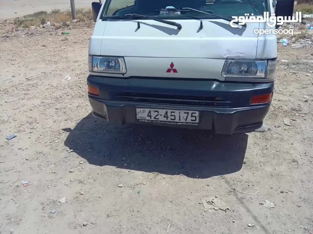 Used Mitsubishi Van in Mafraq