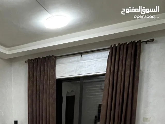 برادي ممتازين خمال للبيع
