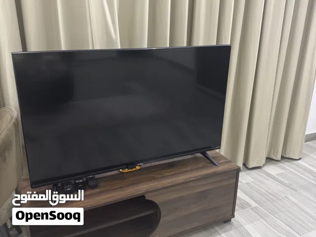 تلفزون star track smartللبيع بحالة جيده جديده 50 بوصه ملاحظة طاولة شامل معى تلفزون