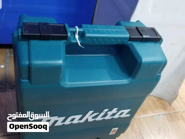 درل ماكيتا  makita  اصلي  مستعمل بحال الوكالة  شاحن اصلي  .  . . . . . . . . .drellmakita