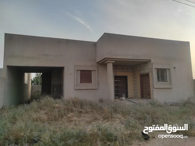 220 m2 3 Bedrooms Villa for Sale in Benghazi Qaminis
