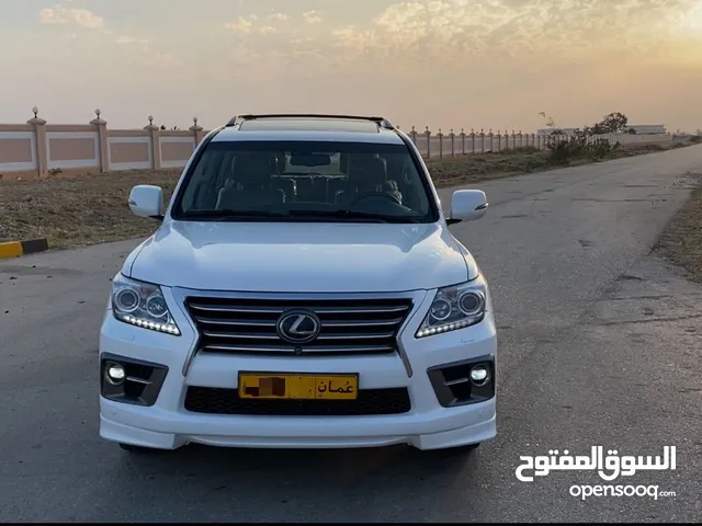 Lexus LX 2015 in Muscat