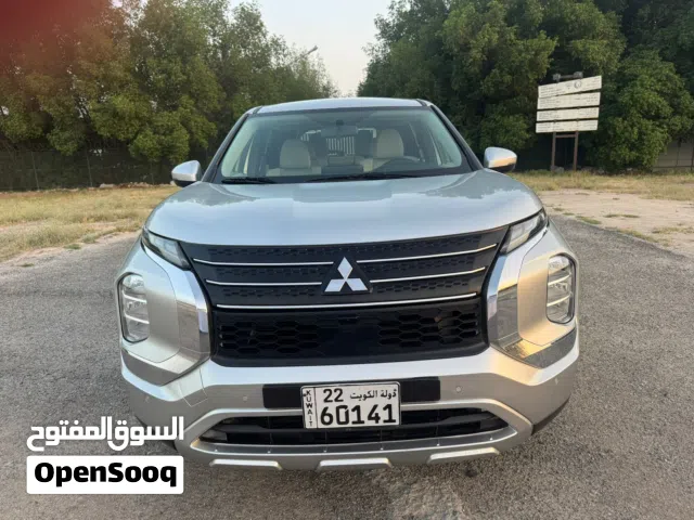 ميتسوبيشي اوتلاندر 2024 7 راكب