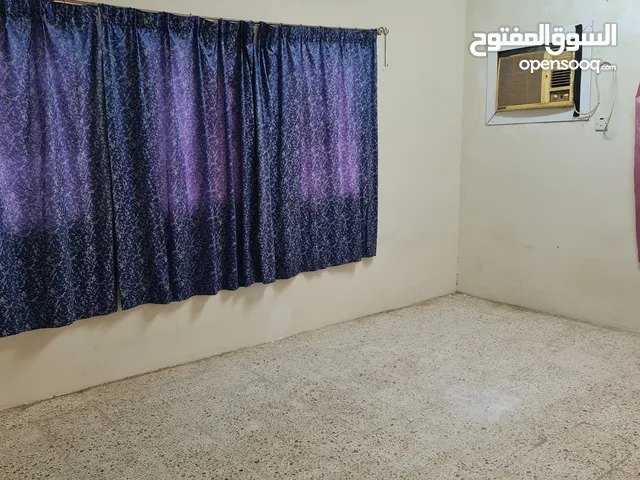 Big room with attached bathroom and window A C near kuwaiti mosque wadi kabir