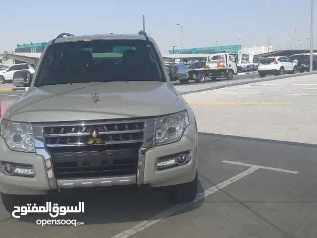 Mitsubishi Pajero 2018 in Sharjah
