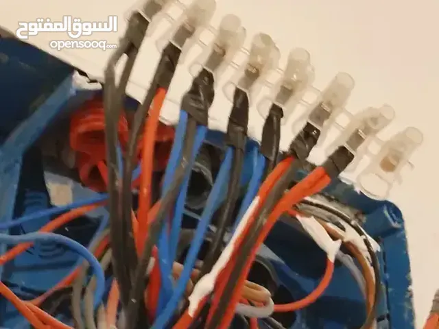 فني كهربائي مباني صيانه وتاسيس وتشطيب تركيب تريات وصبطلايط ومخفي وليد بروفايل توزيع دائره كهربائيه ت