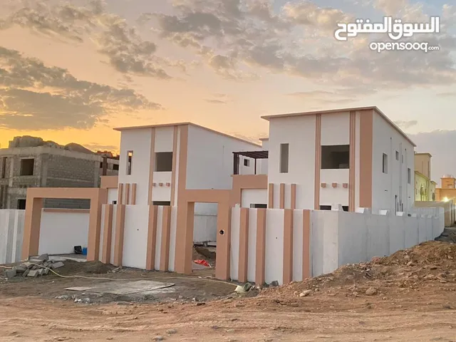 273 m2 4 Bedrooms Townhouse for Sale in Al Dhahirah Ibri