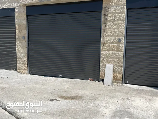 مخازن للبيع عدد 2 كل مخزن 32 متر مربع الاثنين مع بعض 64 متر مربع