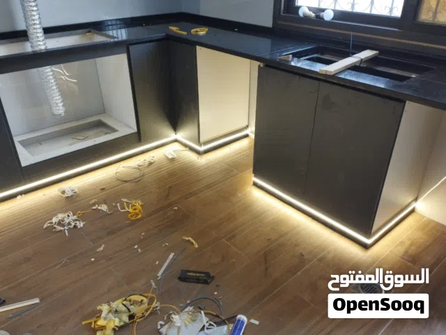 خدمات التأسيس والصيانة الكهربائية المتكاملة