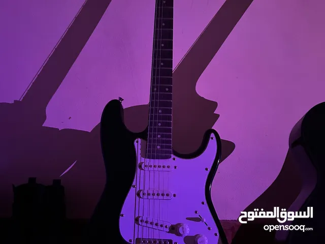 قيتار الكتريك Fender