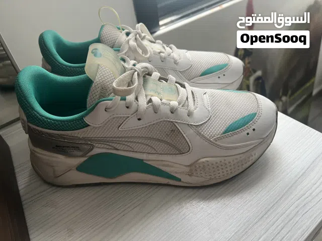Puma Mercedes-AMG Petronas RS-X în