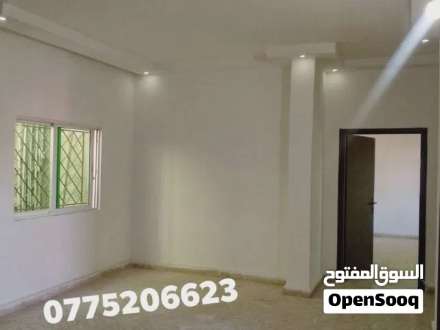 125 m2 3 Bedrooms Apartments for Sale in Zarqa Al Zarqa Al Jadeedeh
