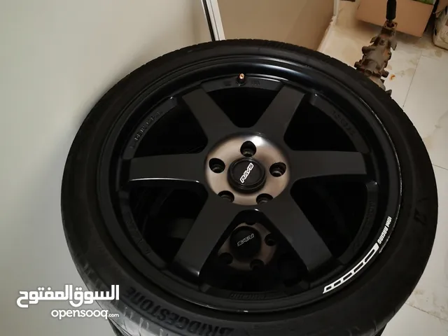 Other 18 Tyre & Rim in Al Sharqiya