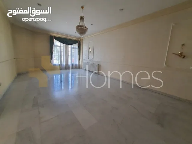 700 m2 5 Bedrooms Villa for Rent in Amman Dabouq