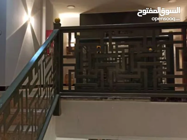 فندق للإيجار في شارع عمر المختار