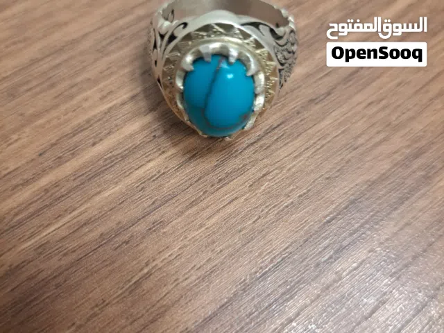 فيروز نيشابور ازرق صافي مجزع يتميز بصفاء لونه تبارك الرحمن صياغه ايراني بختم الصايغ مغان فضه 925