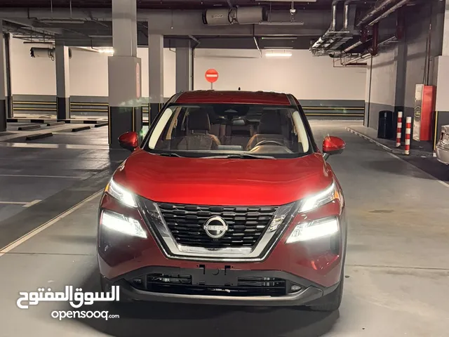 Used Nissan Rogue in Dhofar