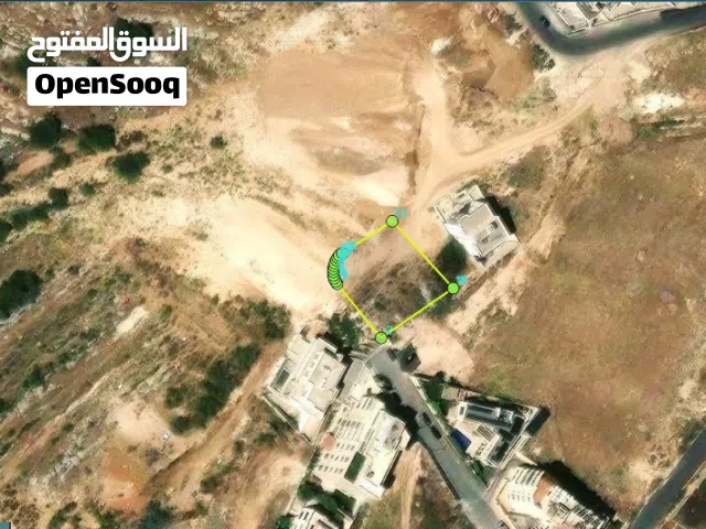 للإستثمار وبسعر مخفض، أرض بإطلالة مميزه سكن ب خاص على شارعين بمنسوب طابقين 855 م2 بحوض الكرسي